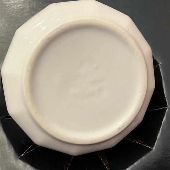 Pfaltzgraff Christmas Heritage 2 piece Chip and Dip set, new in Box. - Picture 4 of 5